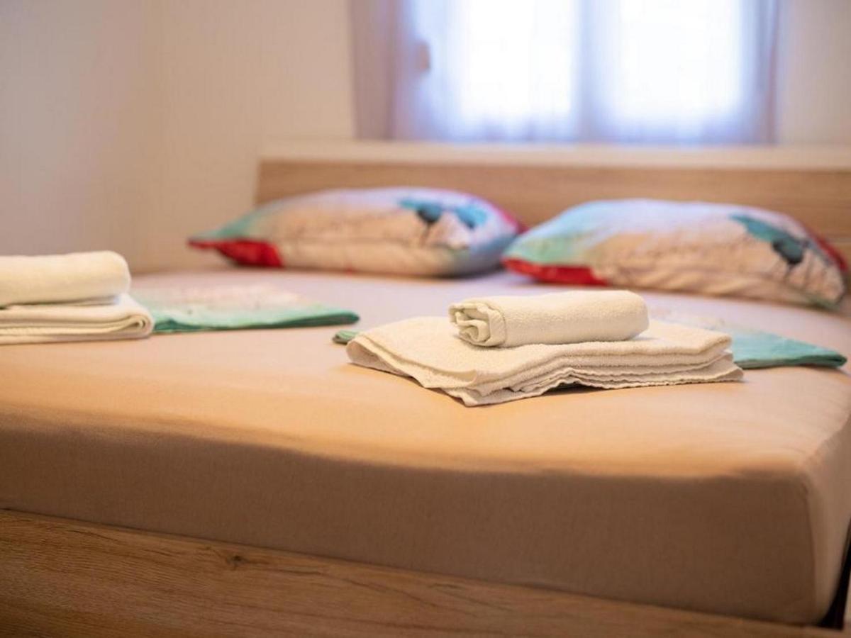 Apartment Ankica Polje エクステリア 写真