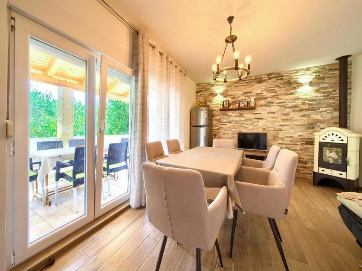 Apartment Ankica Polje エクステリア 写真