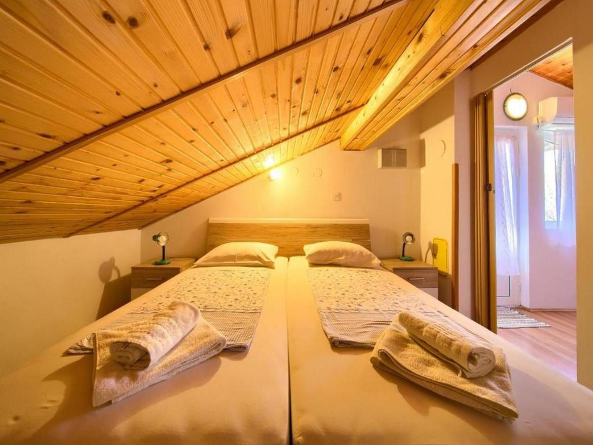 Apartment Ankica Polje エクステリア 写真